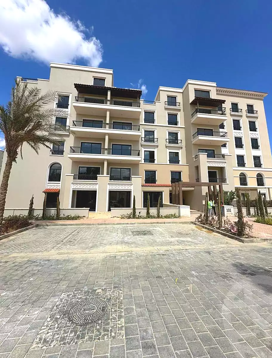https://aqarmap.com.eg/en/listing/6837546-for-sale-cairo-el-sheikh-zayed-city-compounds-kmbwnd-fyldj-wyst-dr-llttwyr