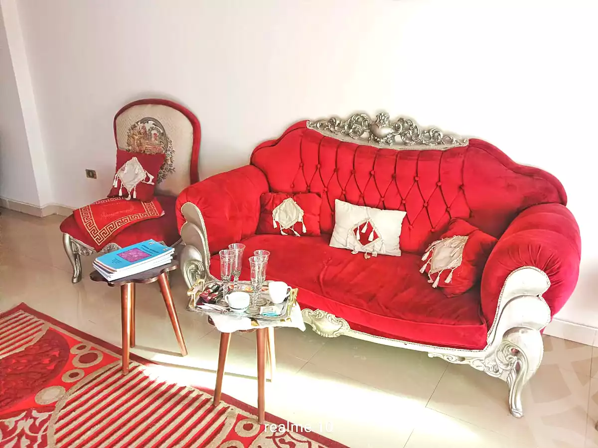 https://aqarmap.com.eg/ar/listing/6838203-for-rent-cairo-manial-el-rawda-st