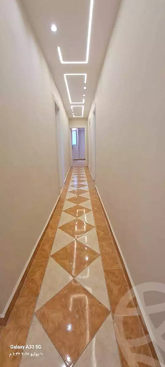 https://aqarmap.com.eg/ar/listing/6838273-for-sale-alexandria-sydy-bshr-sydy-bshr-bhry-mohamed-el-srafi-st.