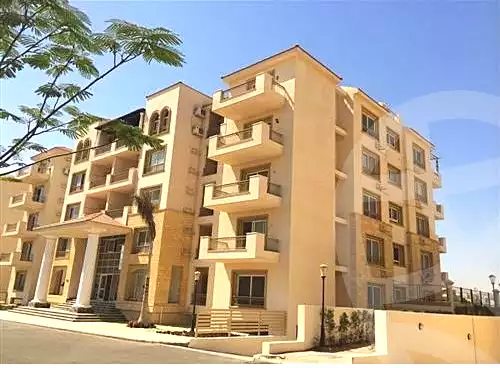 https://aqarmap.com.eg/en/listing/6839052-for-sale-cairo-el-sheikh-zayed-city-compounds-greens