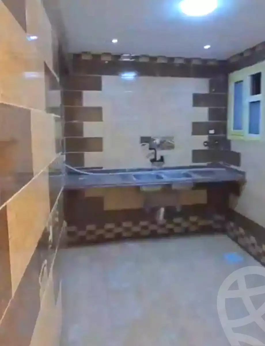 https://aqarmap.com.eg/ar/listing/6839069-for-sale-alexandria-al-agamy-bw-ywsf
