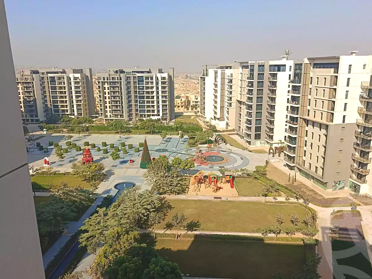 https://aqarmap.com.eg/ar/listing/6839356-for-sale-cairo-el-sheikh-zayed-city-compounds-zyd-wr-llttwyr-z-tower