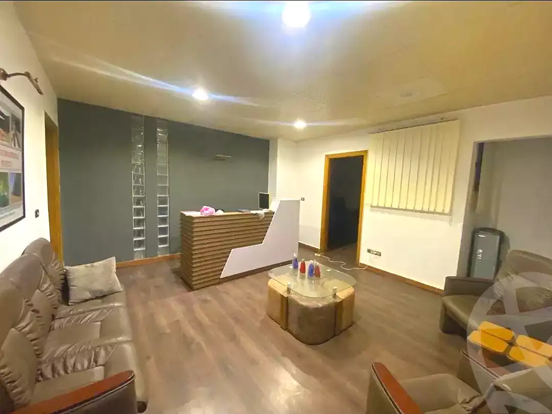 https://aqarmap.com.eg/ar/listing/6839595-for-rent-alexandria-ganaklis
