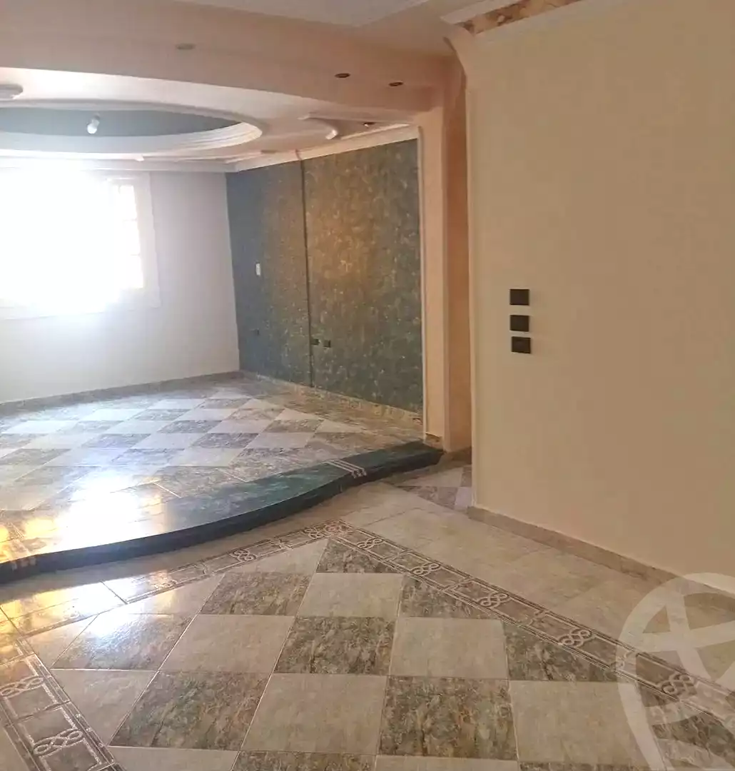 https://aqarmap.com.eg/ar/listing/6839605-for-sale-alexandria-sydy-bshr-sydy-bshr-bhry-gamal-abd-el-nasir-st
