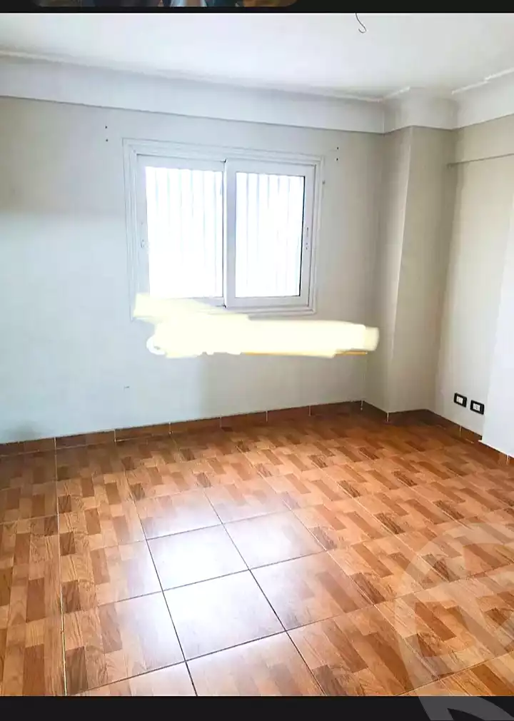https://aqarmap.com.eg/ar/listing/6839634-for-sale-alexandria-moharram-bey-tryq-qn-lswys