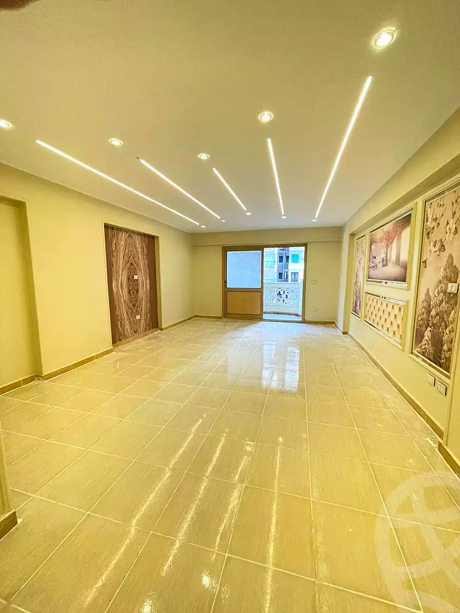 https://aqarmap.com.eg/ar/listing/6839845-for-sale-alexandria-sydy-bshr-sydy-bshr-bhry-gamal-abd-el-nasir-st