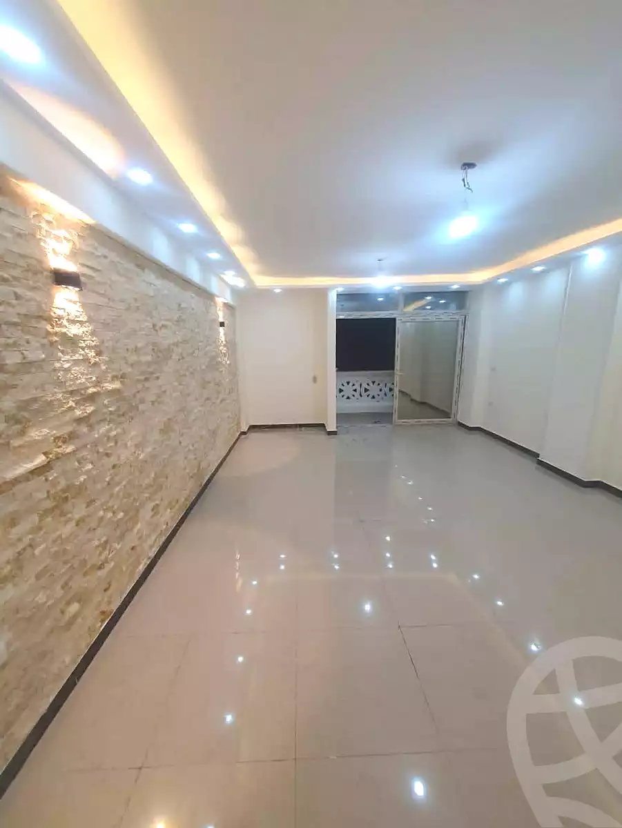 https://aqarmap.com.eg/ar/listing/6840117-for-sale-cairo-helwan-hadayek-helwan-el-eshrein-st