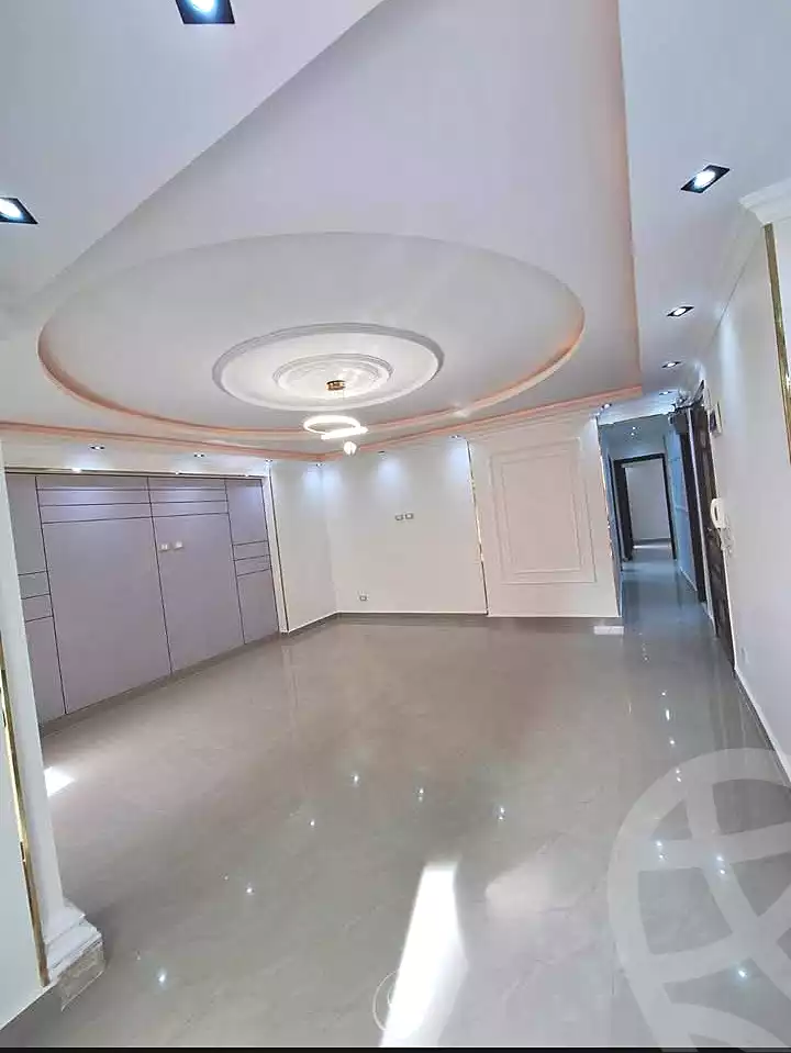 https://aqarmap.com.eg/ar/listing/6840765-for-sale-alexandria-sydy-bshr-sydy-bshr-bhry