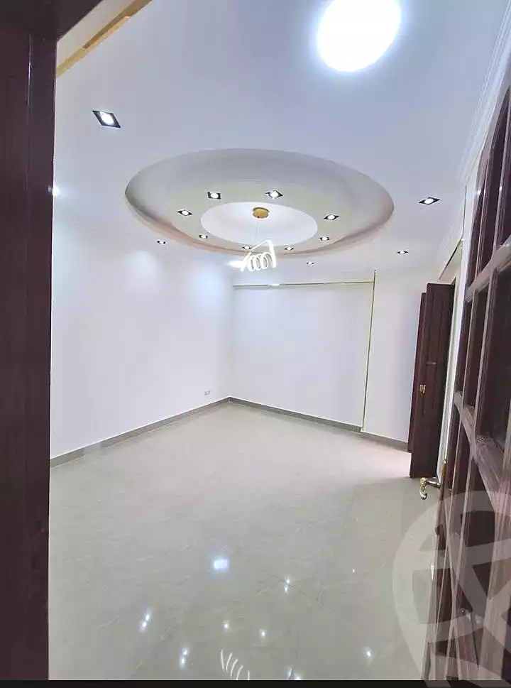 https://aqarmap.com.eg/ar/listing/6840765-for-sale-alexandria-sydy-bshr-sydy-bshr-bhry