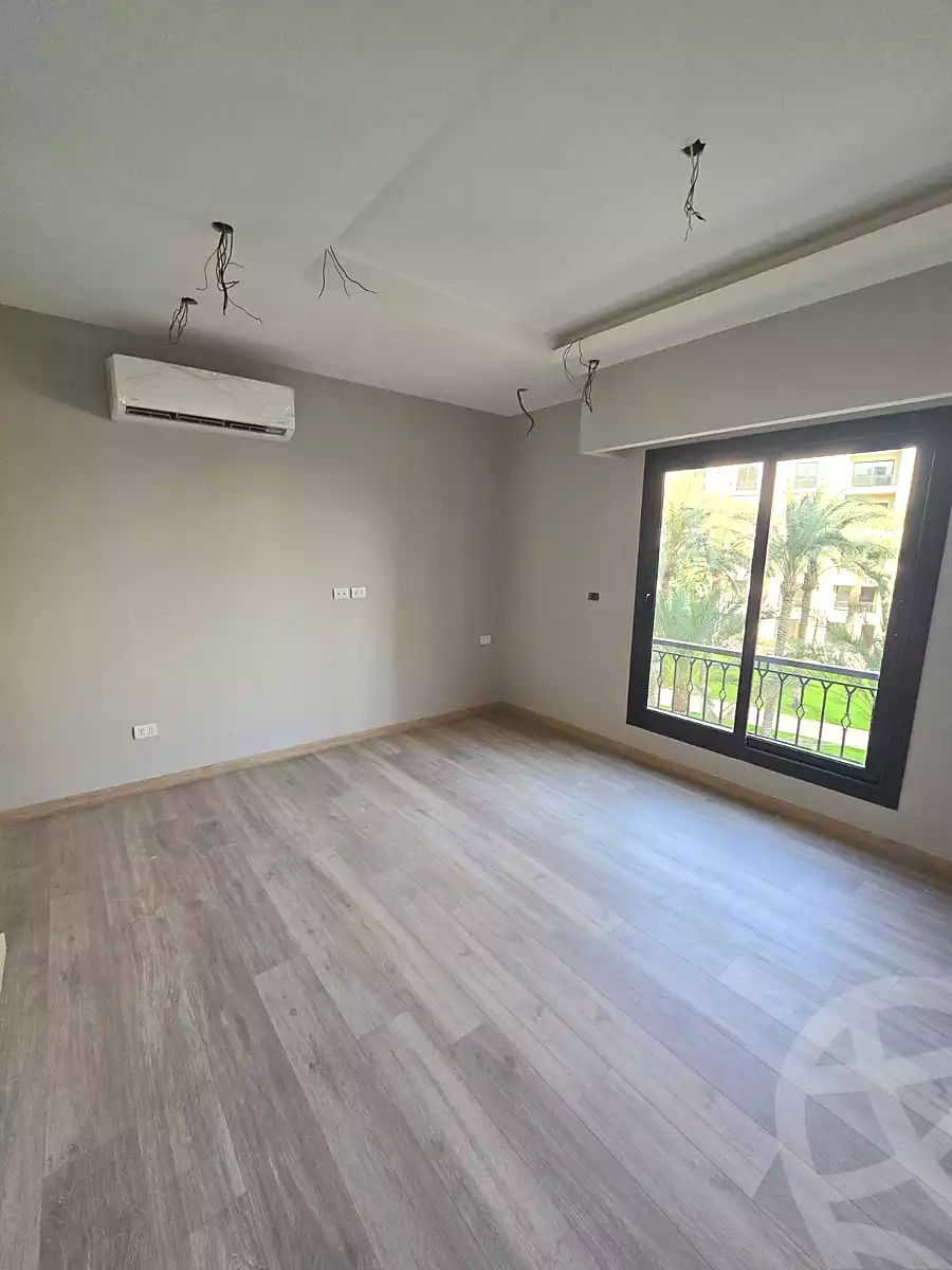 https://aqarmap.com.eg/en/listing/6840862-for-sale-cairo-el-sheikh-zayed-city-compounds-kmbwnd-fyldj-wyst-dr-llttwyr