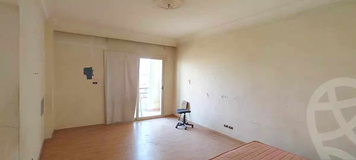 https://aqarmap.com.eg/ar/listing/6841058-for-sale-cairo-el-sheikh-zayed-city-compounds-zayed-2000