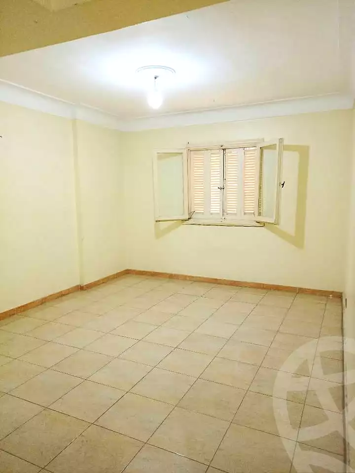 https://aqarmap.com.eg/ar/listing/6841297-for-sale-alexandria-el-mandara-alex-el-mandara-bahri