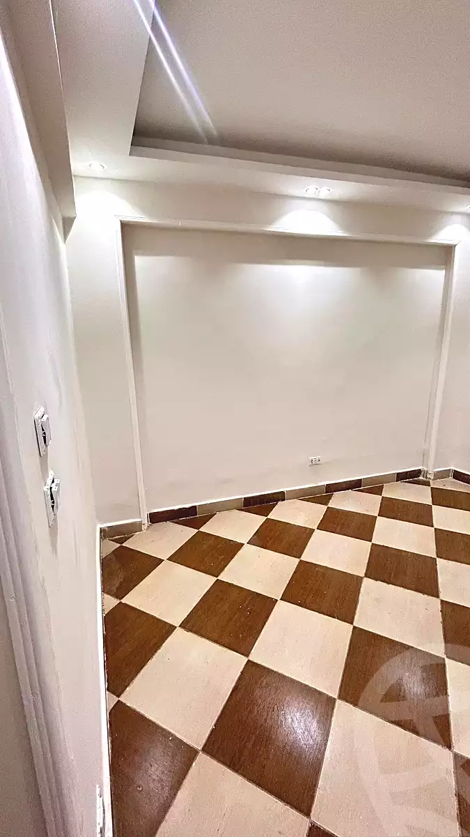 https://aqarmap.com.eg/en/listing/6841590-for-sale-alexandria-al-agamy-lbytsh-el-hanafeya-st