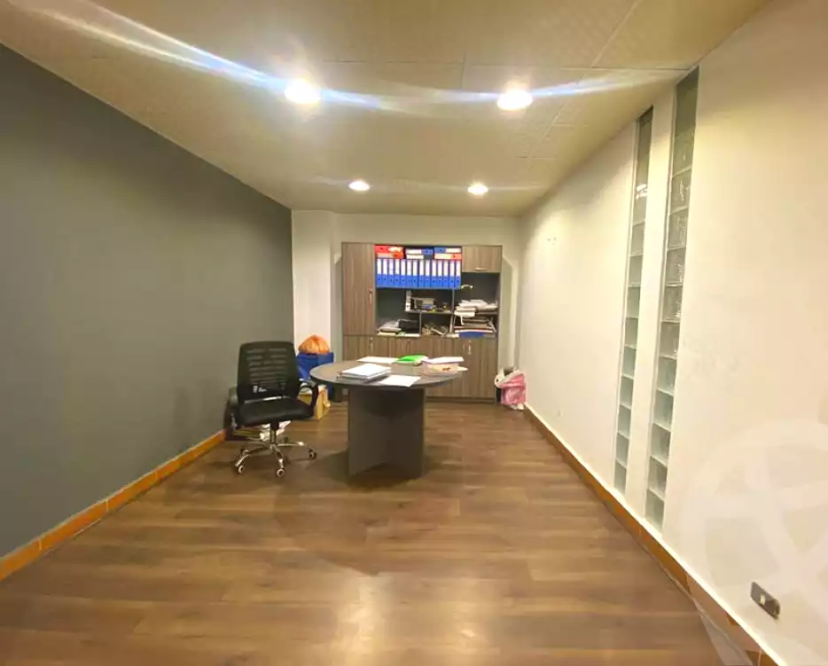 https://aqarmap.com.eg/ar/listing/6841610-for-rent-alexandria-ganaklis