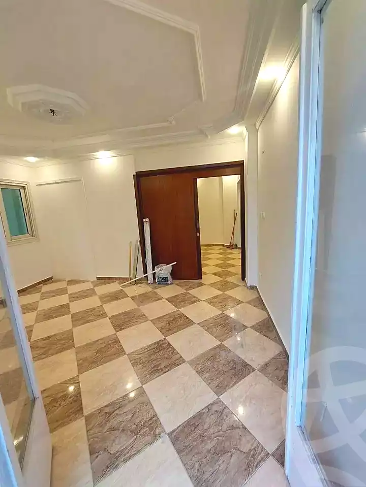 https://aqarmap.com.eg/en/listing/6842201-for-sale-alexandria-el-asafra-l-sfr-bhry