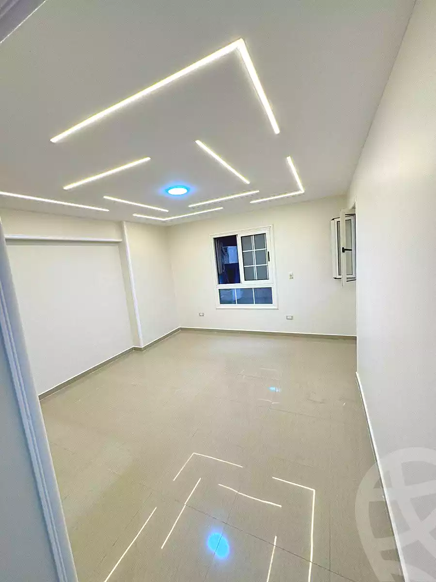https://aqarmap.com.eg/ar/listing/6842375-for-sale-alexandria-sydy-bshr-sydy-bshr-bhry-gamal-abd-el-nasir-st