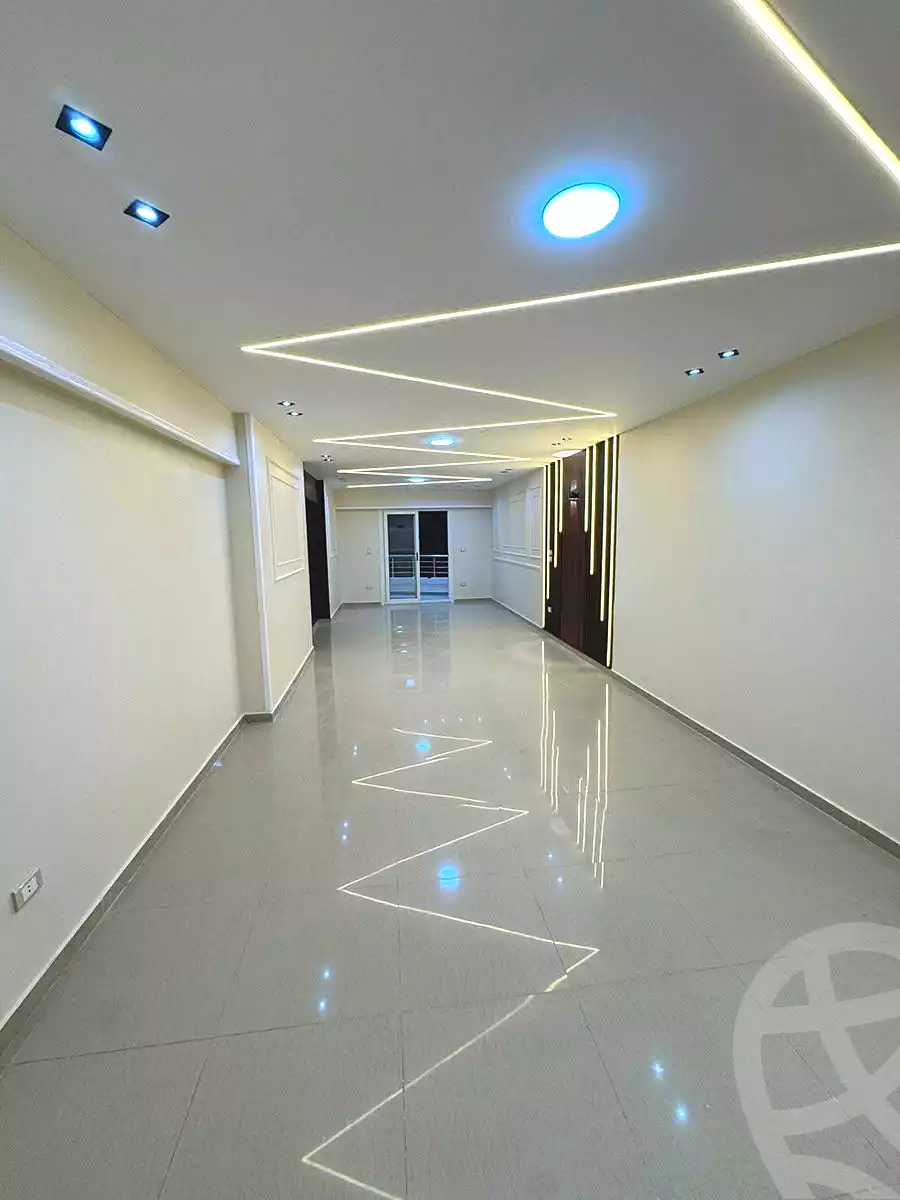 https://aqarmap.com.eg/ar/listing/6842375-for-sale-alexandria-sydy-bshr-sydy-bshr-bhry-gamal-abd-el-nasir-st