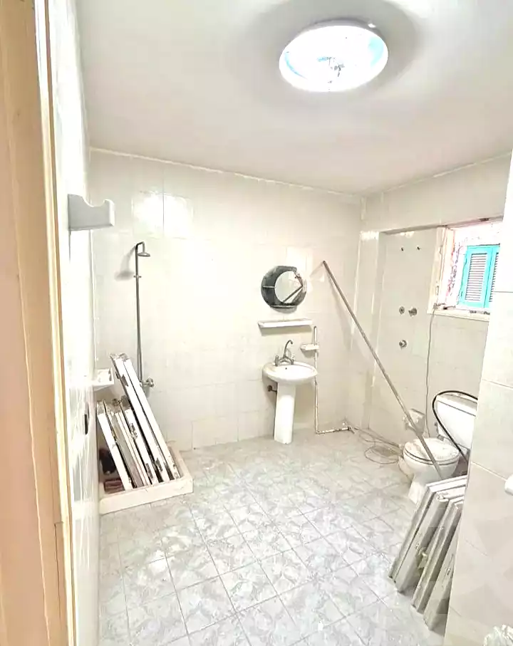 https://aqarmap.com.eg/ar/listing/6842364-for-sale-alexandria-al-agamy-lbytsh-shahr-al-assal-st