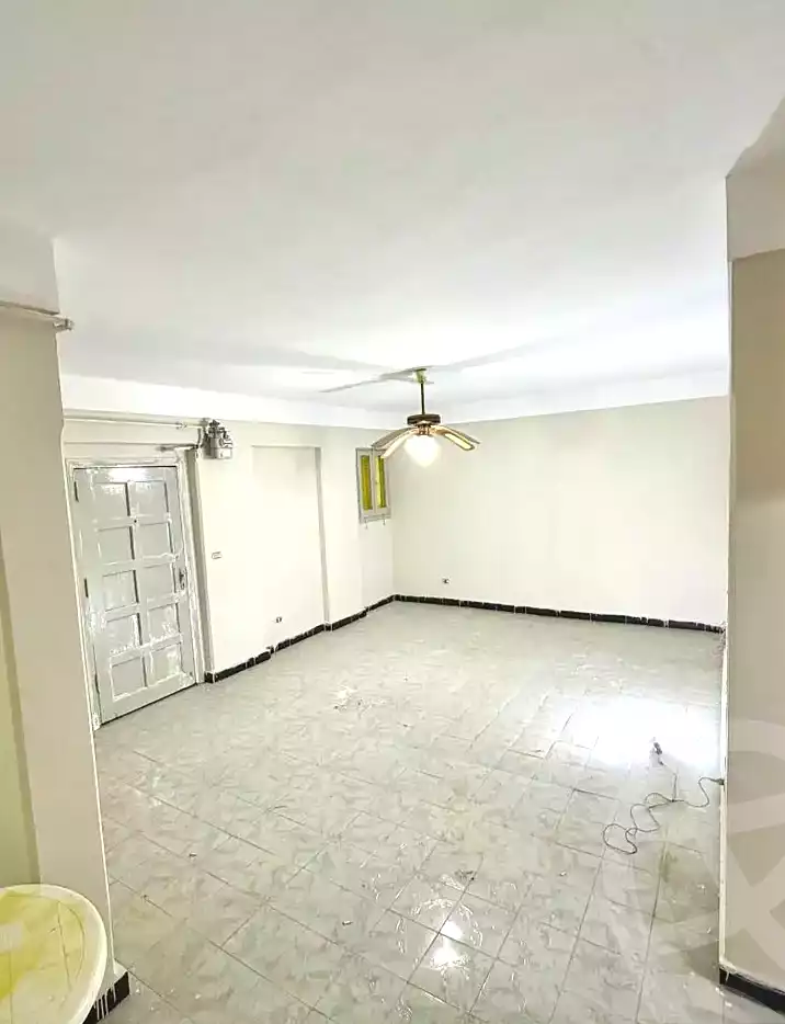 https://aqarmap.com.eg/ar/listing/6842364-for-sale-alexandria-al-agamy-lbytsh-shahr-al-assal-st