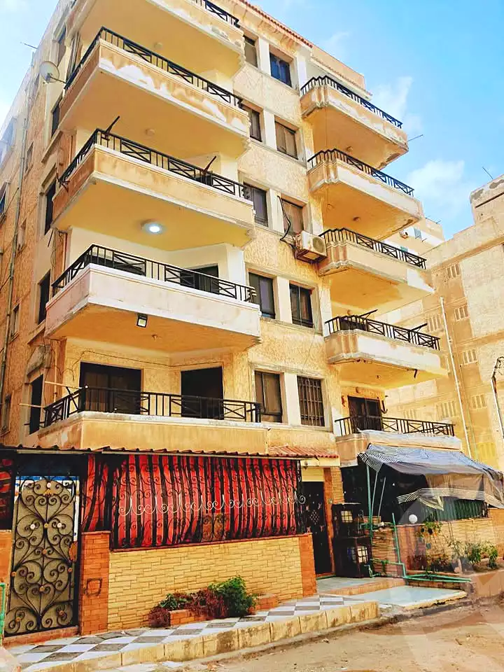 https://aqarmap.com.eg/ar/listing/6842516-for-sale-alexandria-al-agamy-shataa-el-nakheel
