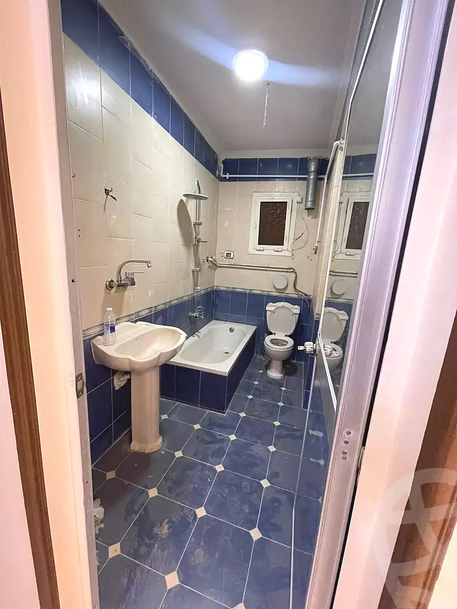 https://aqarmap.com.eg/en/listing/6842524-for-sale-alexandria-lsywf-el-falki