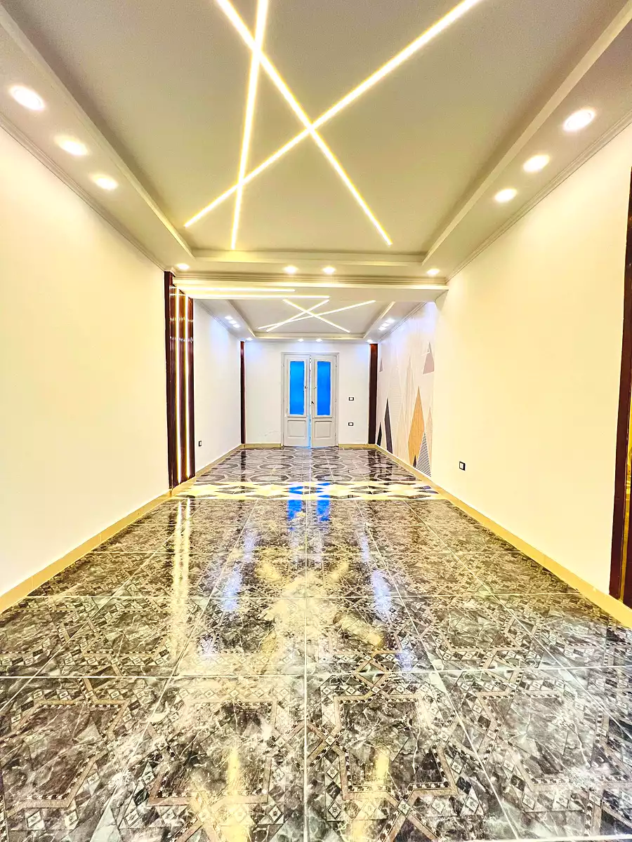 https://aqarmap.com.eg/ar/listing/6842739-for-sale-alexandria-al-agamy-shataa-el-nakheel