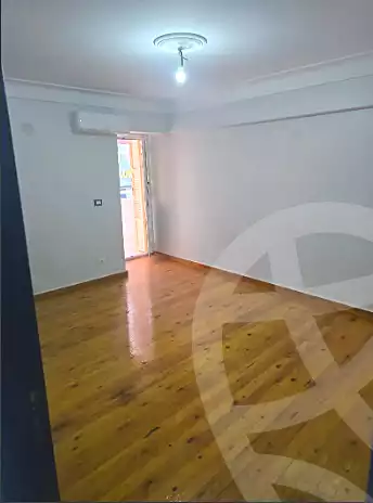 https://aqarmap.com.eg/ar/listing/6843320-for-sale-alexandria-ganaklis