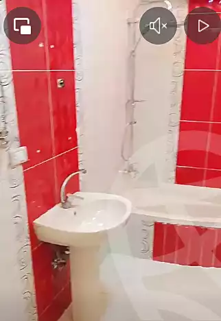 https://aqarmap.com.eg/ar/listing/6843376-for-sale-alexandria-sydy-bshr-sydy-bshr-bhry-shr-mhmwd-l-yswy