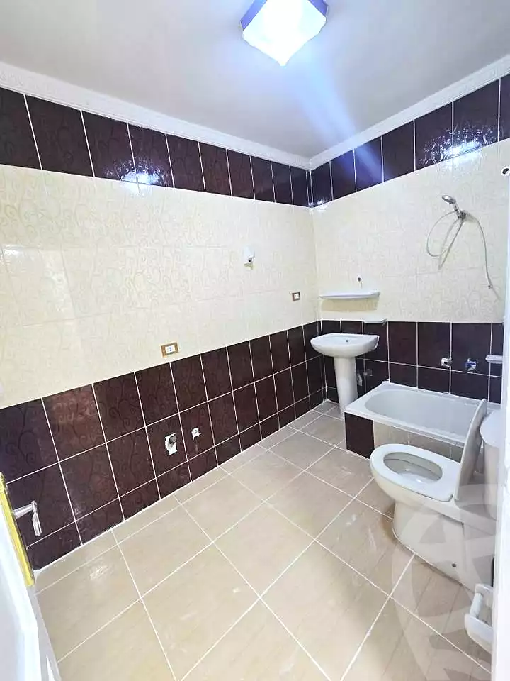 https://aqarmap.com.eg/ar/listing/6843401-for-sale-alexandria-al-agamy-shataa-el-nakheel-no-8-st