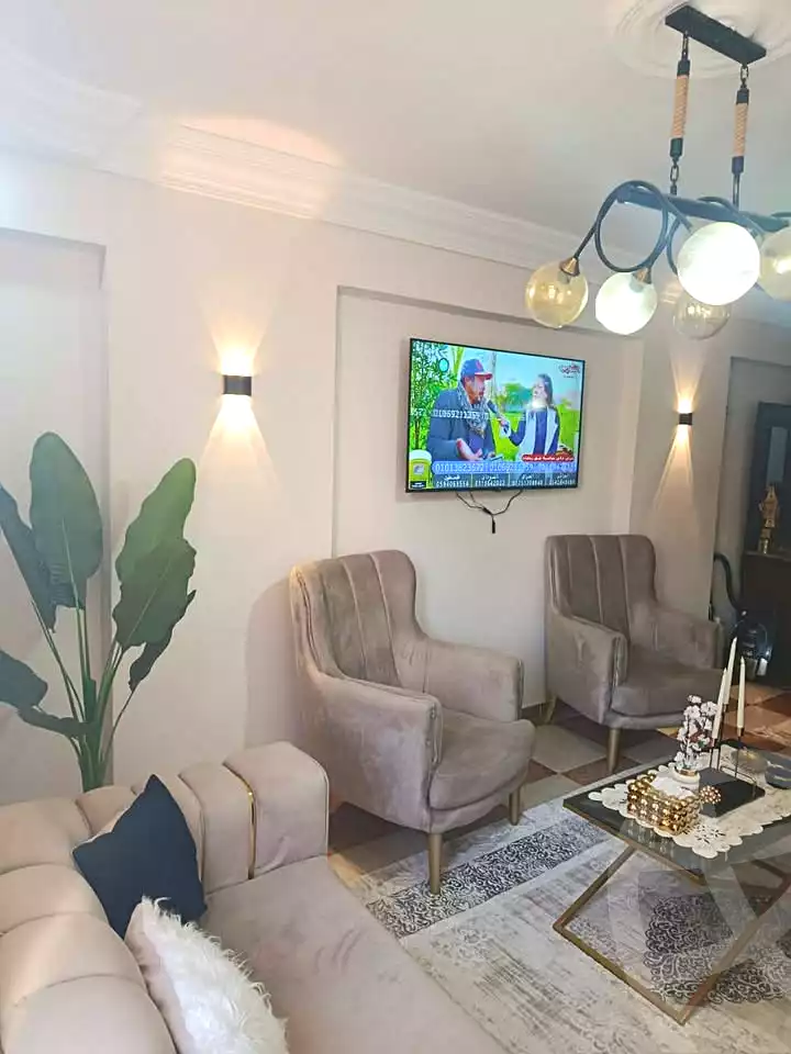 https://aqarmap.com.eg/ar/listing/6843636-for-sale-alexandria-el-asafra-l-sfr-qbly