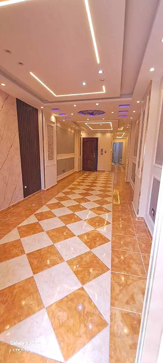 https://aqarmap.com.eg/ar/listing/6843945-for-sale-alexandria-sydy-bshr-sydy-bshr-bhry-mohamed-el-srafi-st.