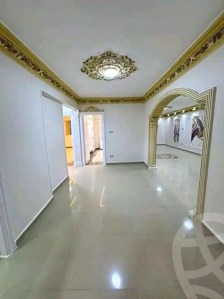 https://aqarmap.com.eg/ar/listing/6843972-for-sale-alexandria-sydy-bshr-sydy-bshr-bhry