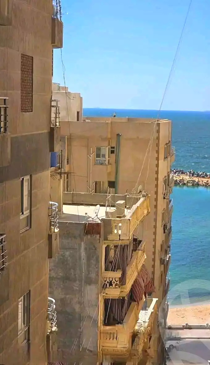 https://aqarmap.com.eg/ar/listing/6843994-for-sale-alexandria-sydy-bshr-sydy-bshr-bhry