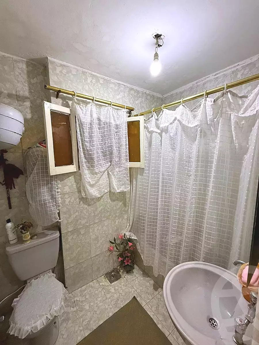 https://aqarmap.com.eg/en/listing/6844016-for-sale-alexandria-el-asafra-ali-bahgat-al-deryni-st