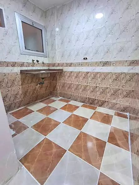 https://aqarmap.com.eg/en/listing/6844536-for-sale-alexandria-al-agamy-shataa-el-nakheel-street-10