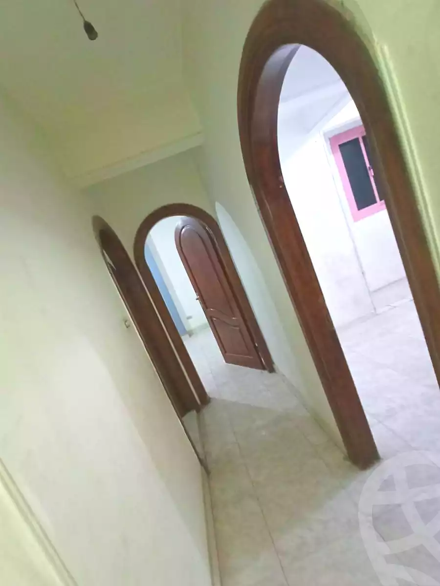 https://aqarmap.com.eg/ar/listing/6844568-for-sale-cairo-helwan-helwan-el-sharkeya-thabit-basha-st