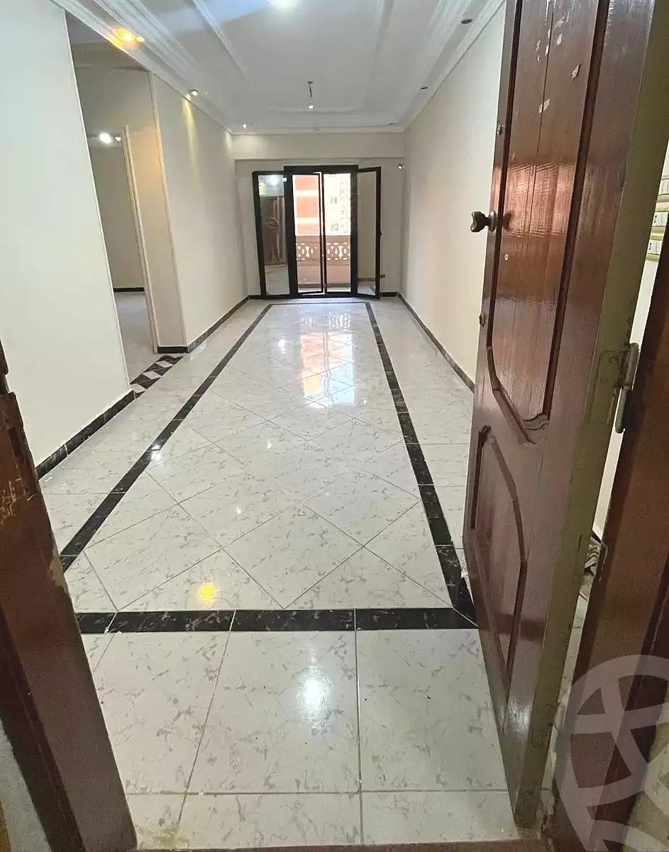 https://aqarmap.com.eg/ar/listing/6844593-for-sale-alexandria-sydy-bshr