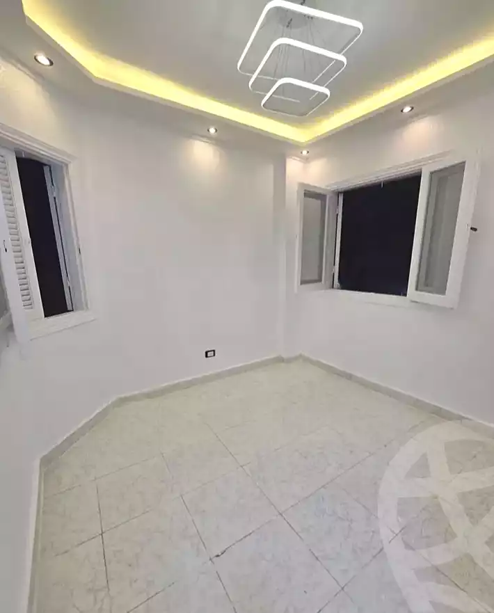https://aqarmap.com.eg/ar/listing/6844795-for-sale-alexandria-al-agamy-shataa-el-nakheel