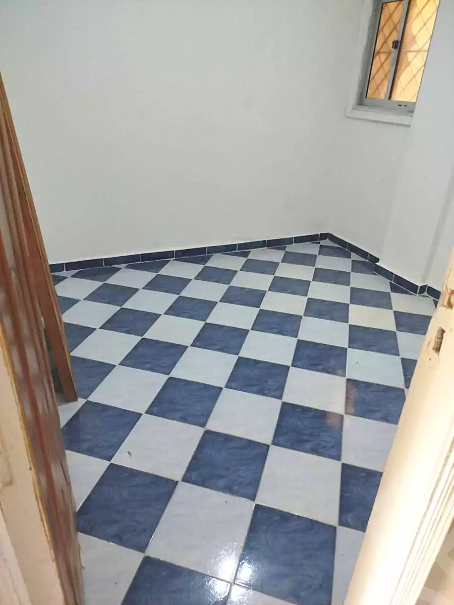 https://aqarmap.com.eg/en/listing/6845223-for-sale-alexandria-al-agamy-el-hanouvel