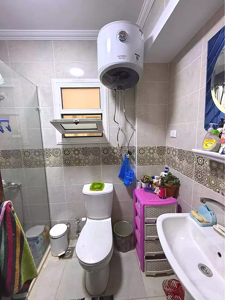 https://aqarmap.com.eg/ar/listing/6845553-for-sale-alexandria-sydy-bshr-sydy-bshr-bhry-street-15
