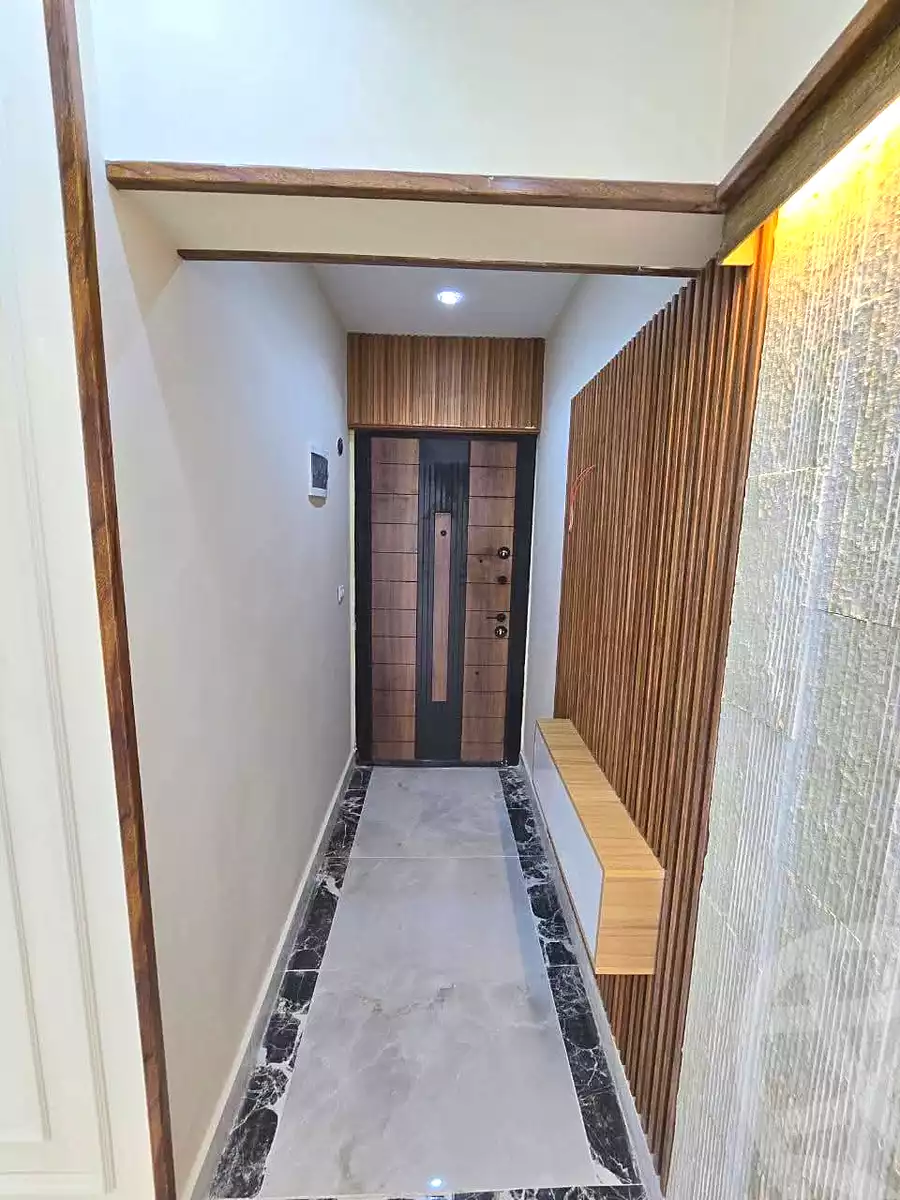 https://aqarmap.com.eg/ar/listing/6845832-for-sale-alexandria-sydy-bshr-sydy-bshr-bhry