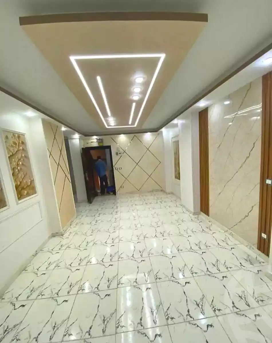 https://aqarmap.com.eg/ar/listing/6845926-for-sale-alexandria-sydy-bshr-sydy-bshr-bhry