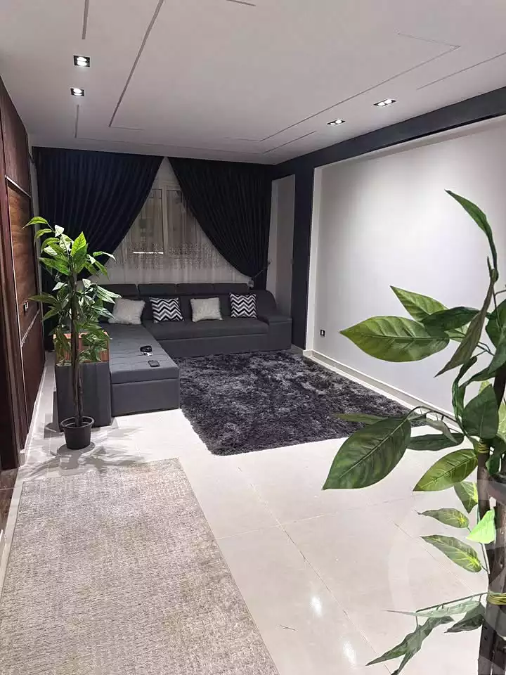 https://aqarmap.com.eg/en/listing/6846392-for-sale-cairo-ain-shams-jsr-lswys