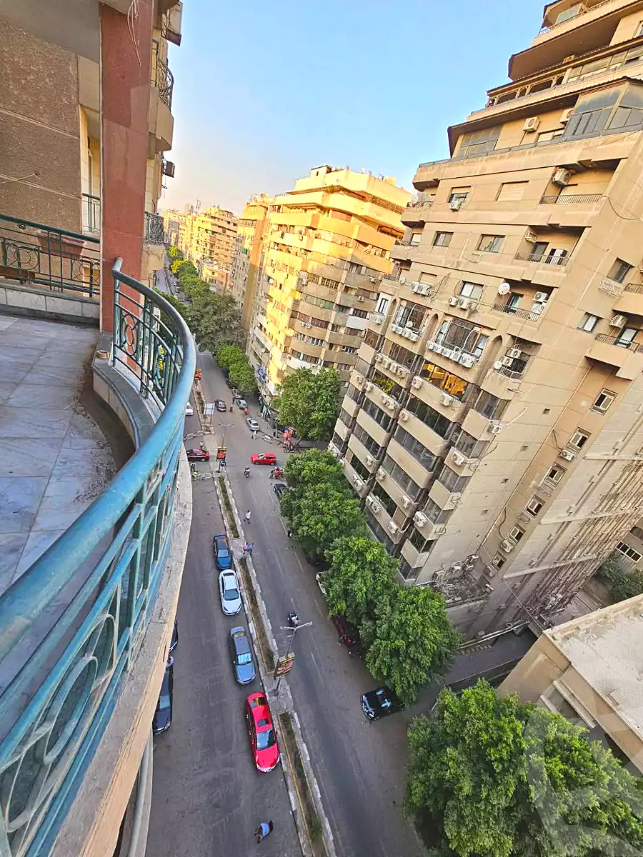 https://aqarmap.com.eg/ar/listing/6846393-for-sale-cairo-manial-manial-st