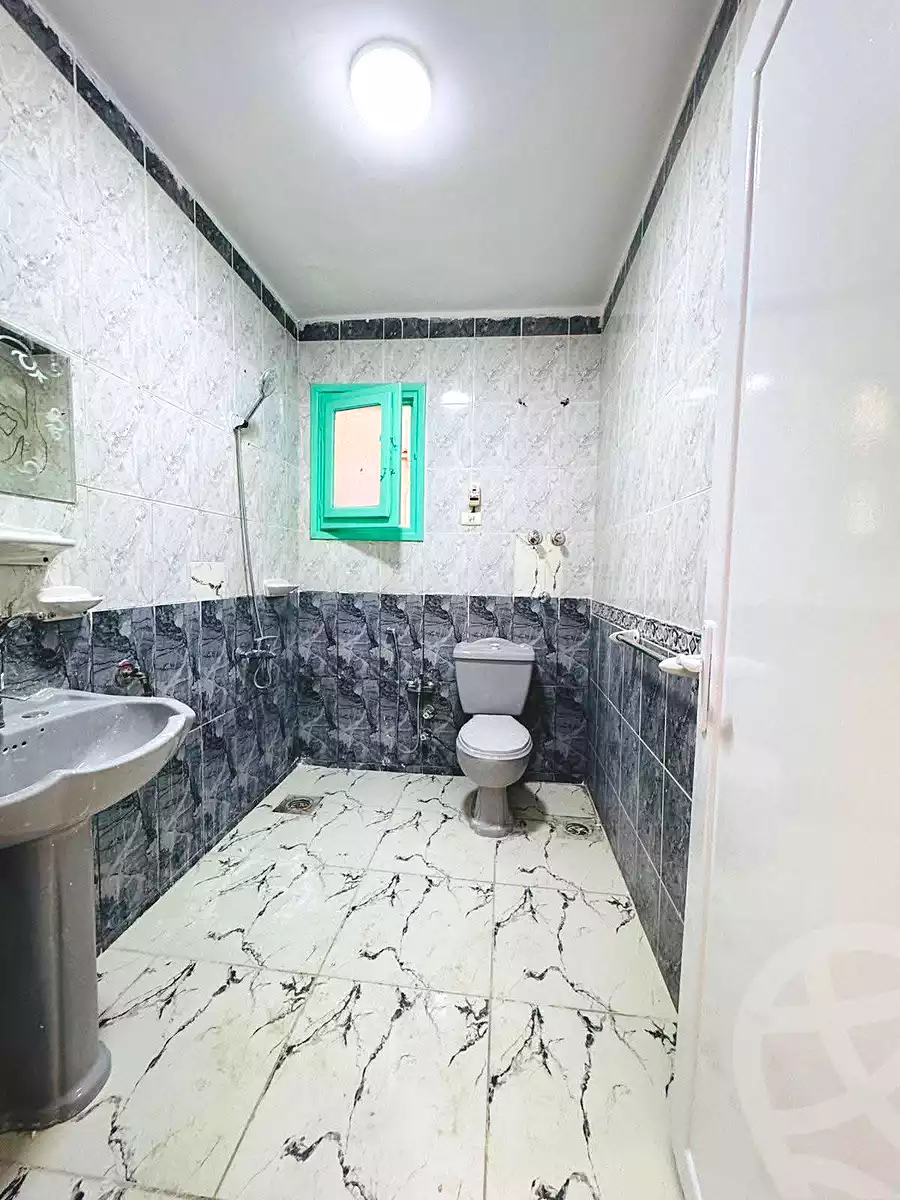 https://aqarmap.com.eg/en/listing/6846644-for-sale-alexandria-al-agamy