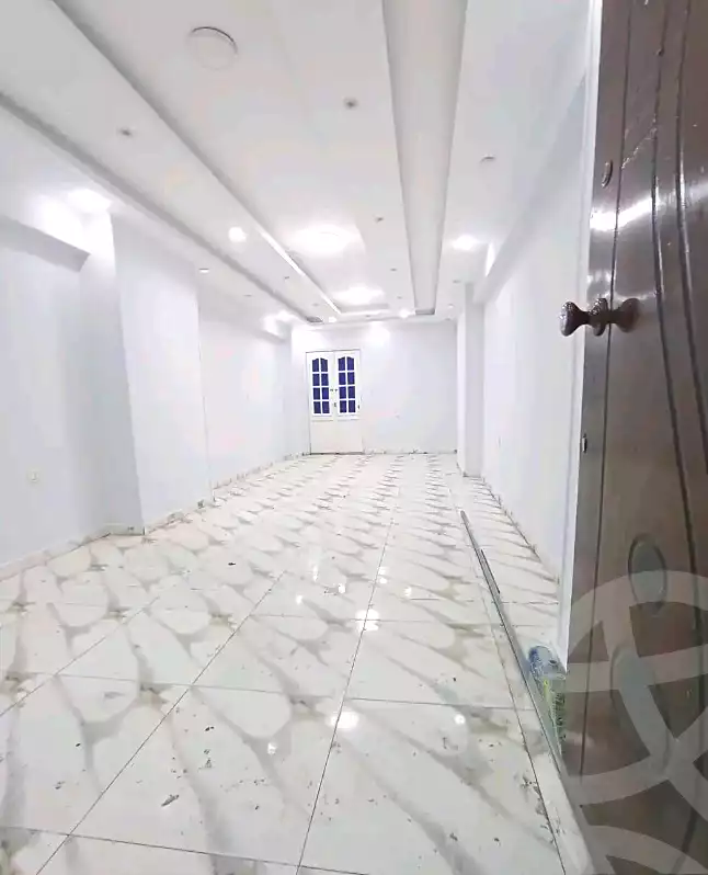 https://aqarmap.com.eg/ar/listing/6846853-for-sale-alexandria-sydy-bshr-sydy-bshr-qbly-mostafa-kamel-st