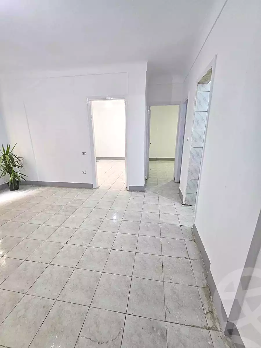 https://aqarmap.com.eg/ar/listing/6847132-for-sale-alexandria-sydy-bshr-sydy-bshr-bhry-amr-el-nogomy-st