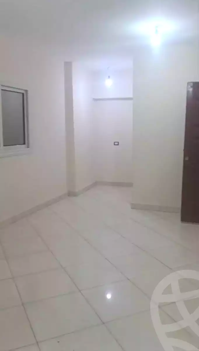 https://aqarmap.com.eg/ar/listing/6847288-for-sale-cairo-shoubra-lkhzndr-mohammed-youssef-st
