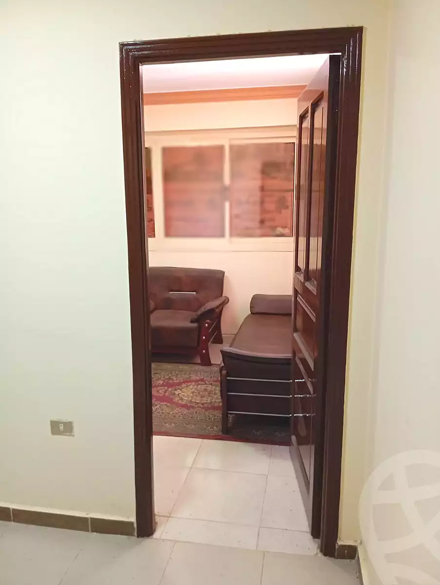 https://aqarmap.com.eg/ar/listing/6847909-for-sale-cairo-6th-of-october-el-ahyaa-neighborhood-1st-al-maahad