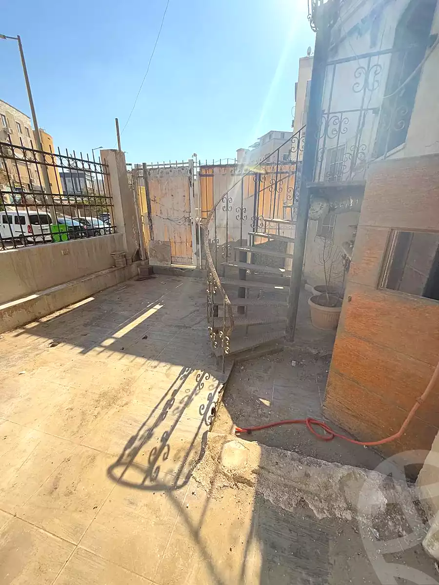 https://aqarmap.com.eg/ar/listing/6847949-for-sale-cairo-el-sheikh-zayed-city-compounds-beverly-hills